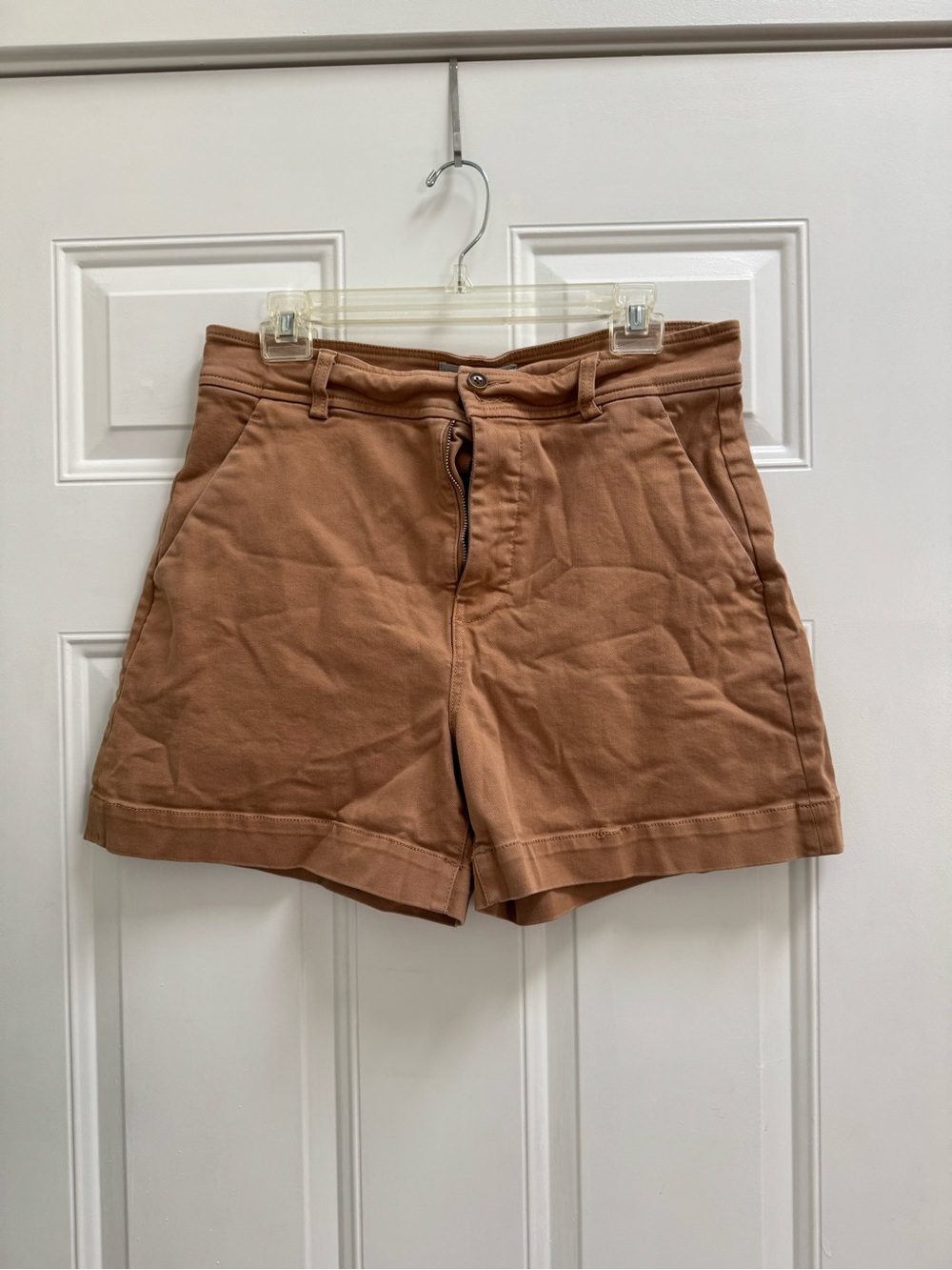 Everlane High-Rise Cotton Shorts in Rust Brown